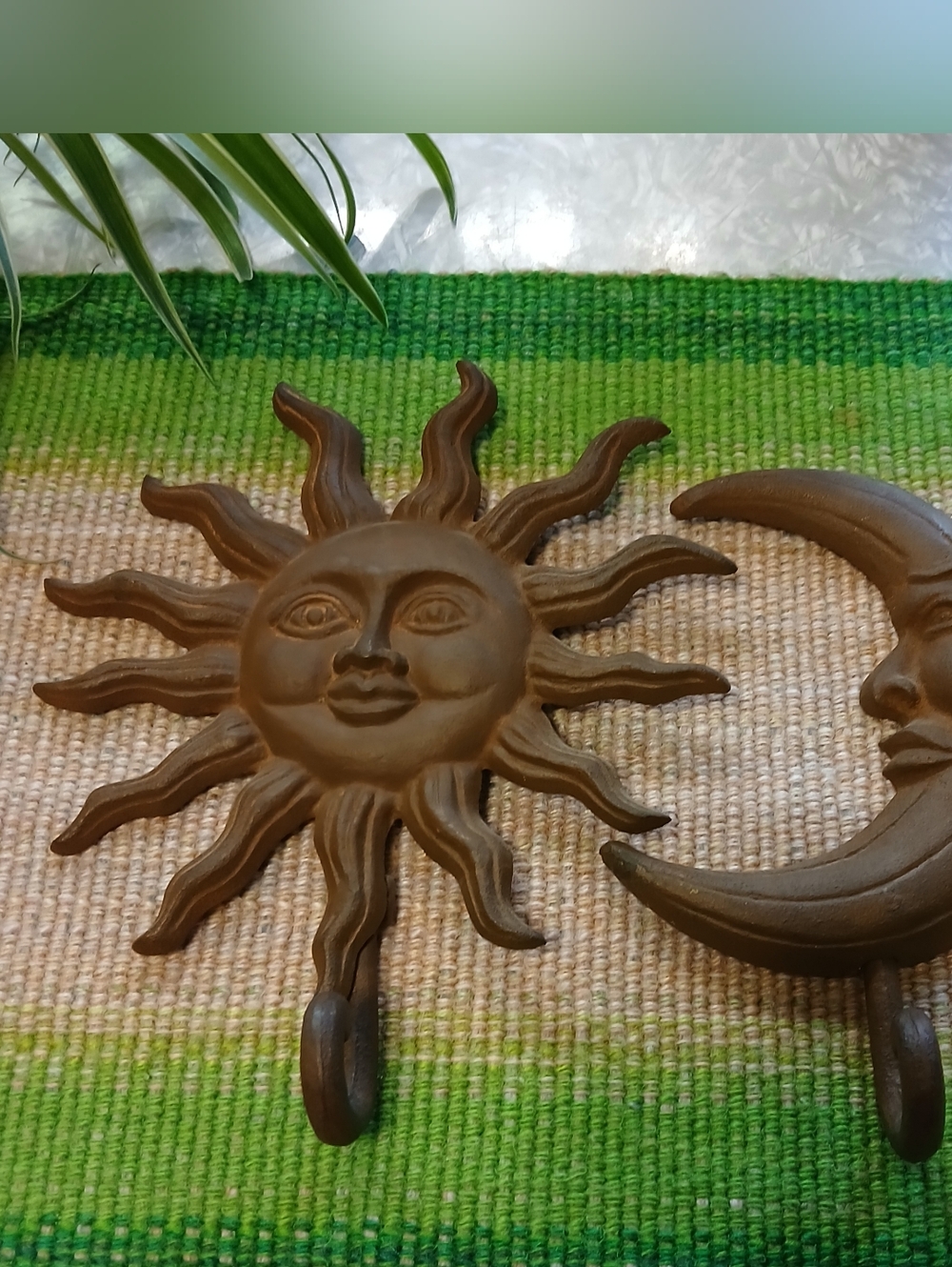 Sun & Moon Cast Iron Wall Hooks - Brown - Picture 2 of 4